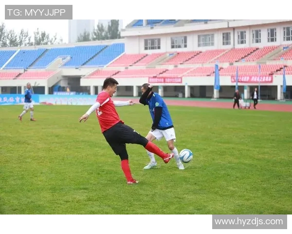 健身与足球的完美结合盘点那些身材健美的足球明星们